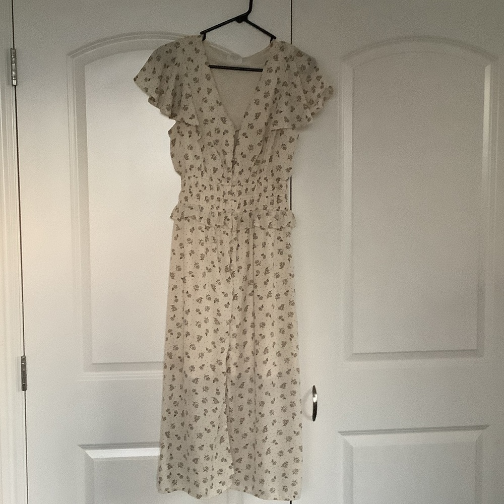 Sienna Sky Cream Floral Maxi Dress